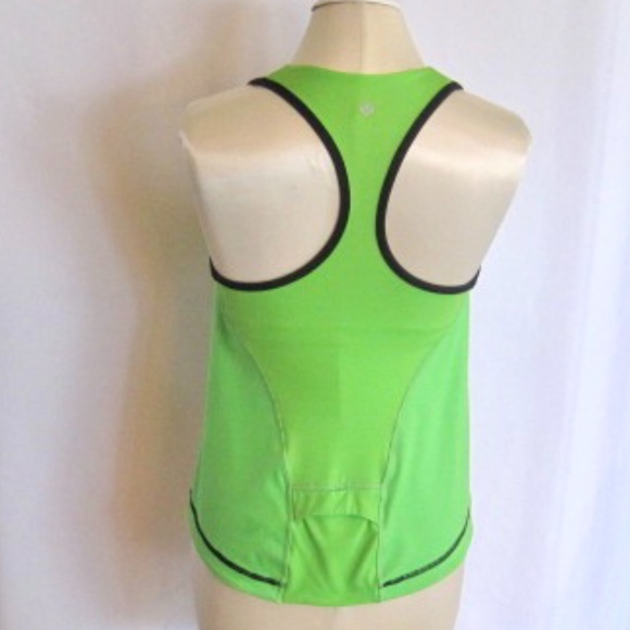 Lulu Lemon Cardio Kick Tank - Picture 8 of 12